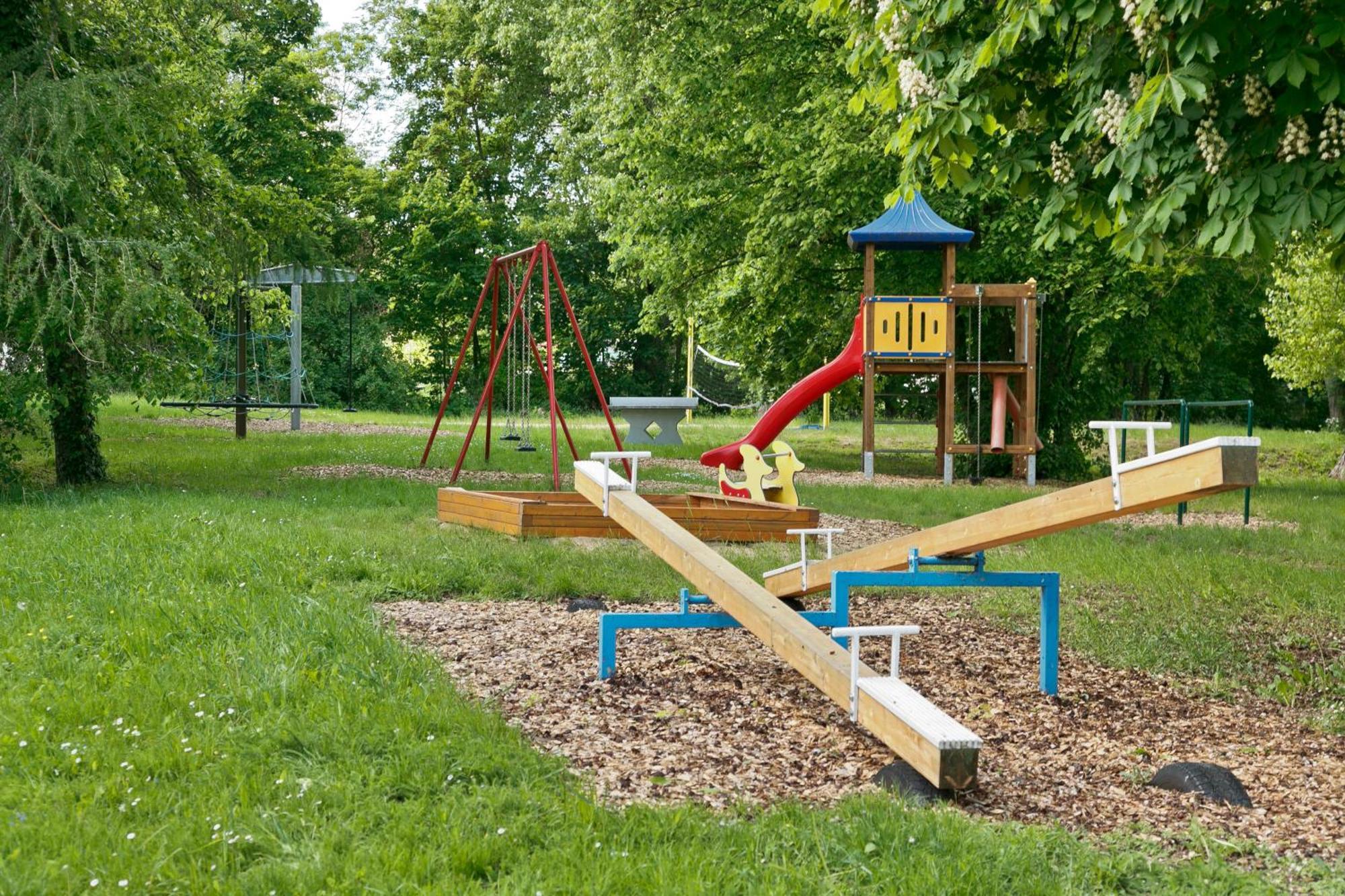 Knaus Campingpark Frickenhausen Frickenhausen am Main Kültér fotó
